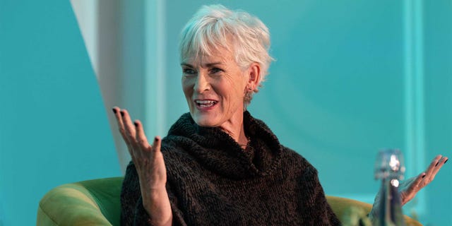 a person with the hands up