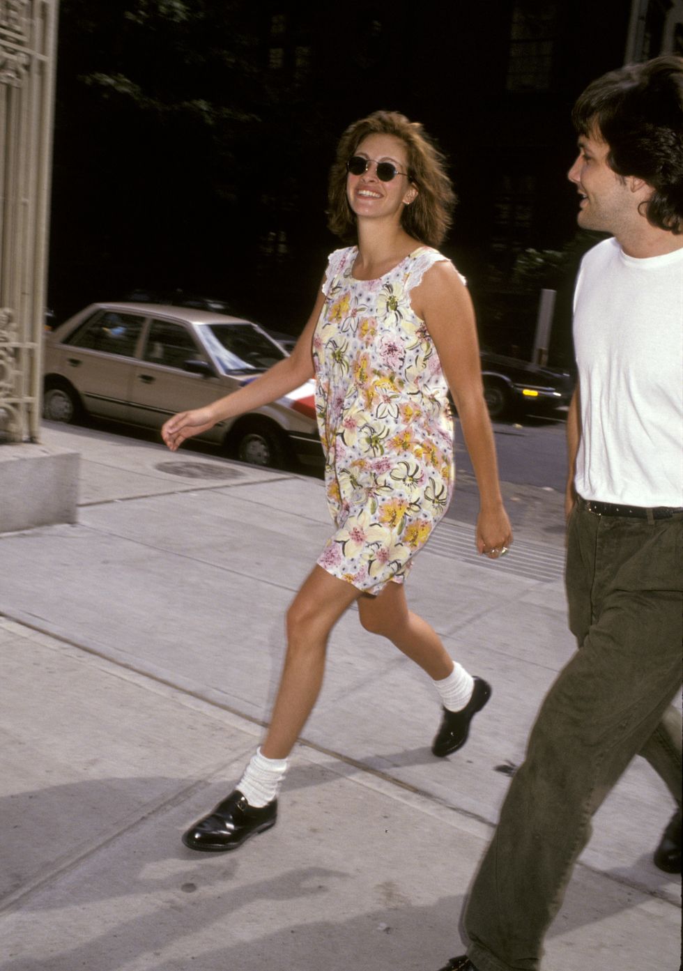 julia roberts arriving at the morgan hotel after having lunch august 11, 1991