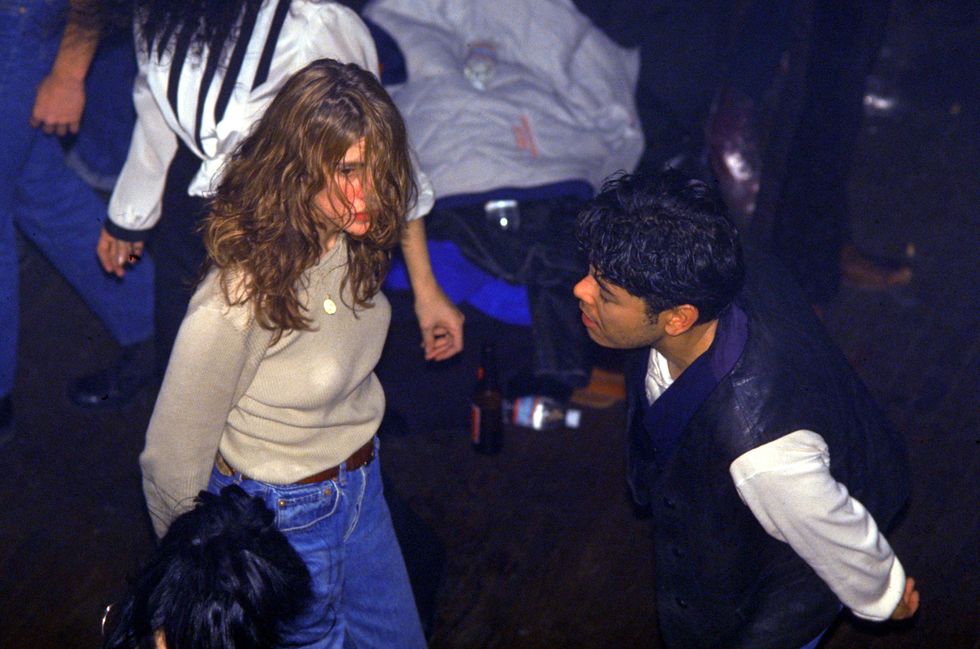 julia roberts at club usa 1992