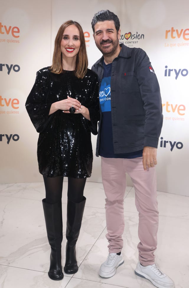 los comentaristas de rtve en eurovision 2025