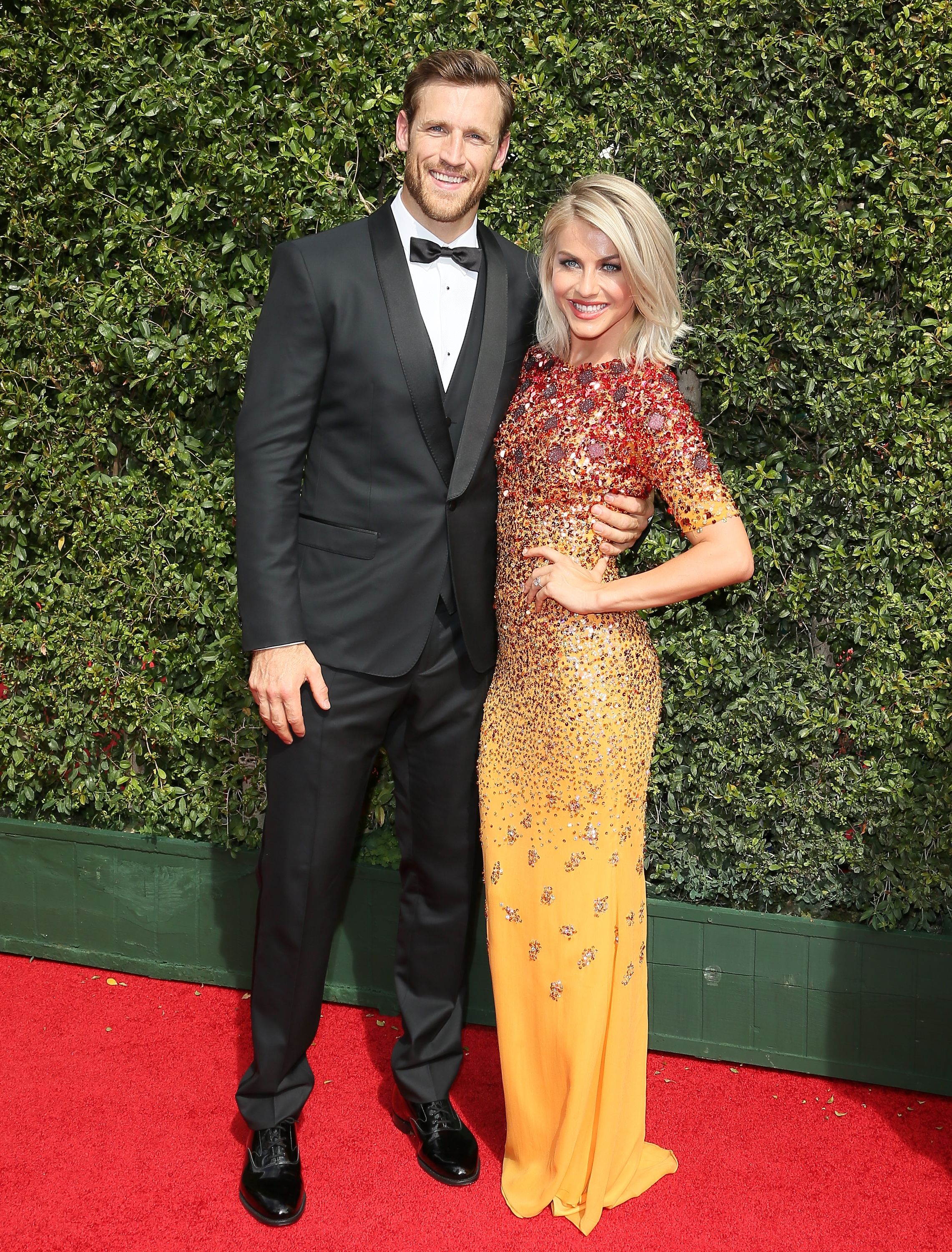 Julianne Hough & Brooks Laich Split After Almost 3 Years Of