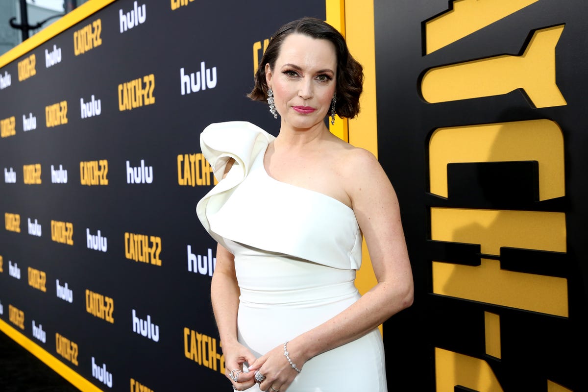 Catch 22s Julie Ann Emery How My Sex Scenes And Nudity Were Handled Better Than On Any Other 