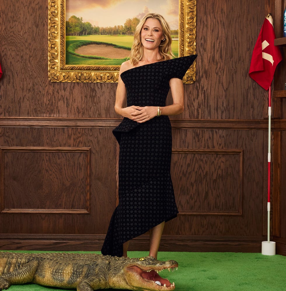 julie bowen at the ‘happy gilmore 2’ premiere portrait studio. cr. nino munoz/netflix © 2025.