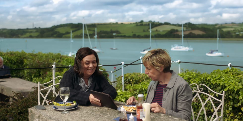 Julie Hesmondhalgh, Dawn French and Maggie Cole in Trouble