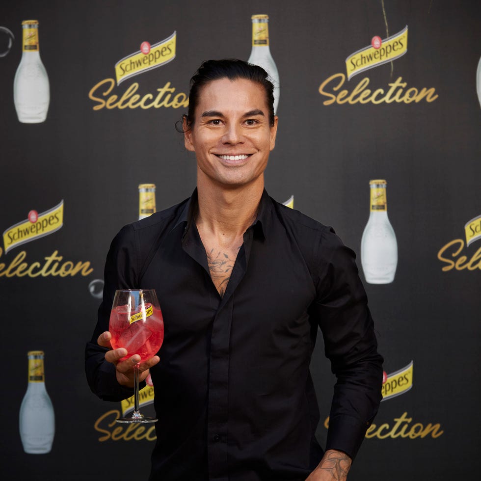 el cantante en un acto promocional en madrid