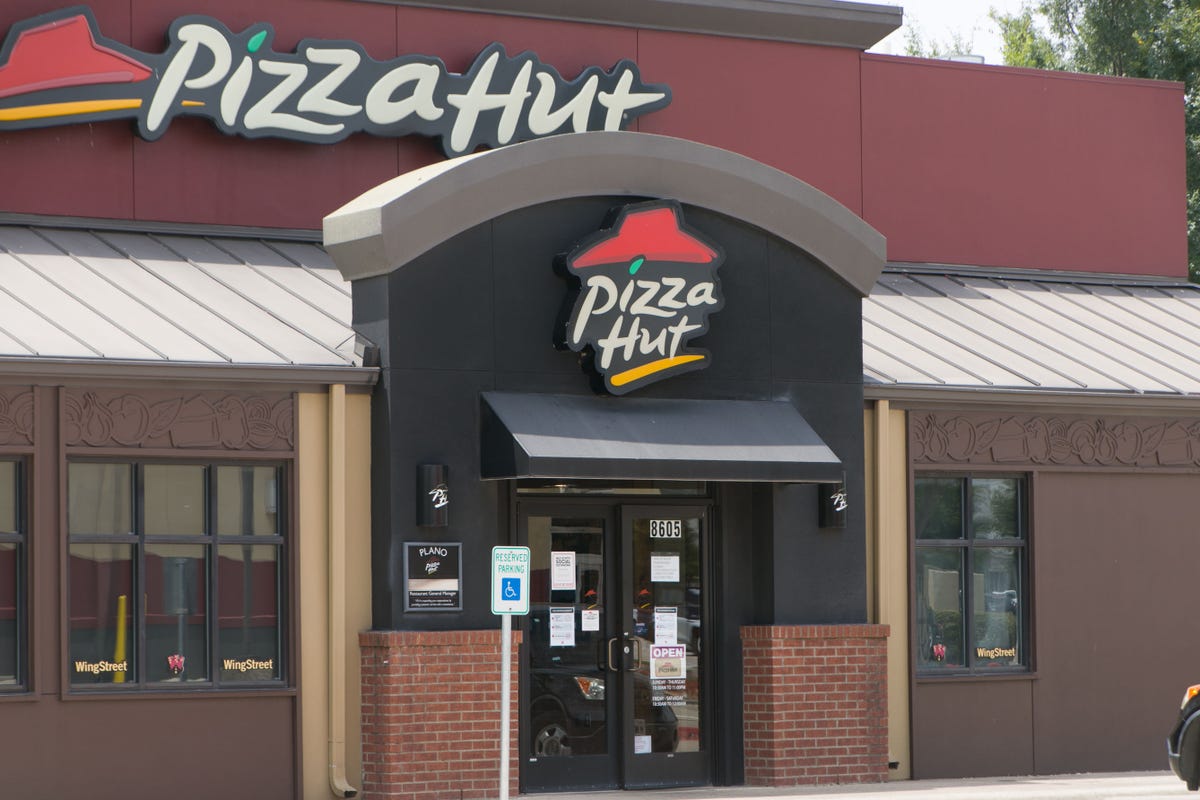 preview for Pizza Hut's Heart-Shaped Pizzas Are Back, And We Got An Exclusive Look At How They're Made