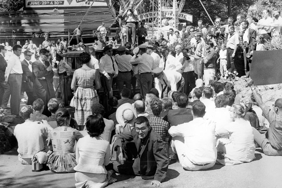 what independence day looked like the year you were born