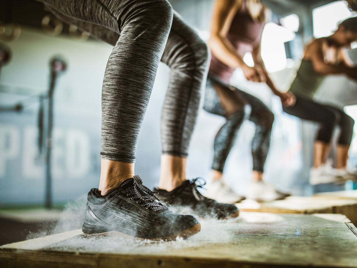 The 10 Best Ankle Weights, According to Fitness Experts in 2022