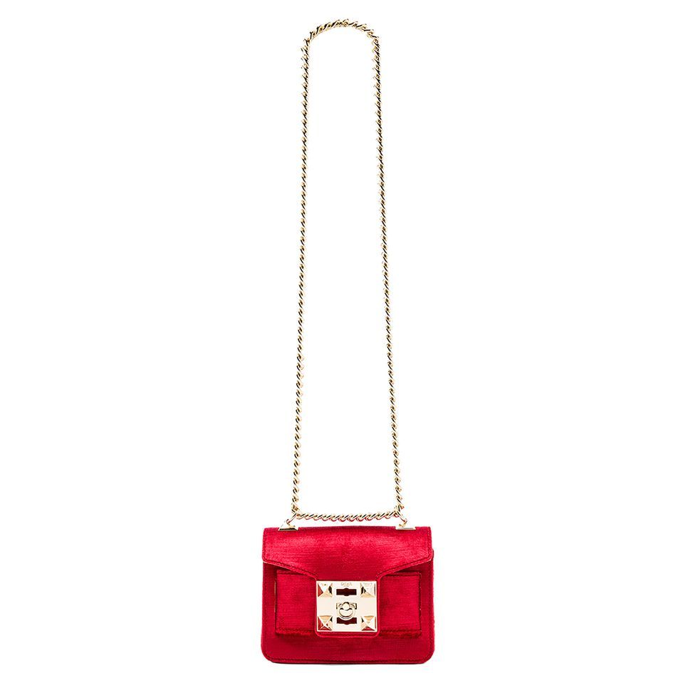 Red, Bag, Handbag, Pink, Fashion accessory, Shoulder bag, Leather, Material property, Magenta, Chain, 