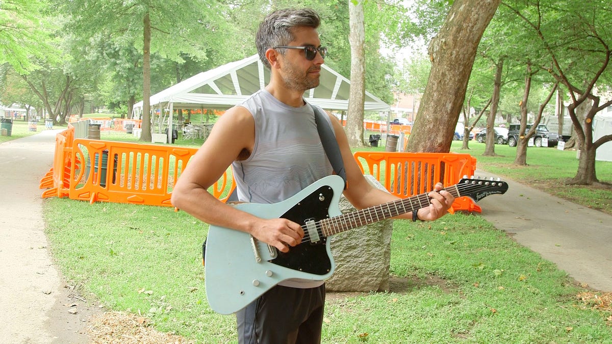 Musical instrument, Plucked string instruments, Guitar, String instrument, 