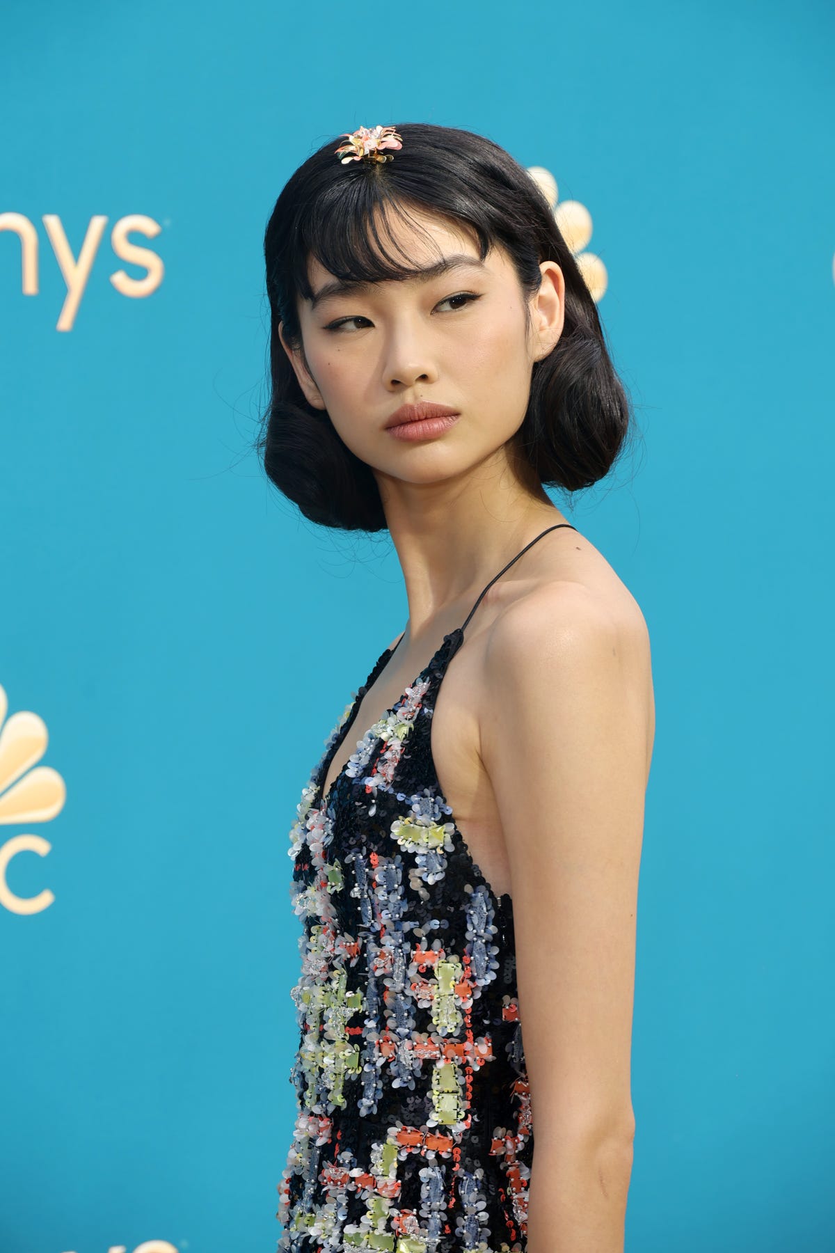 All the Looks From the 2022 Emmys Red Carpet — Celebrity Fashion and ...