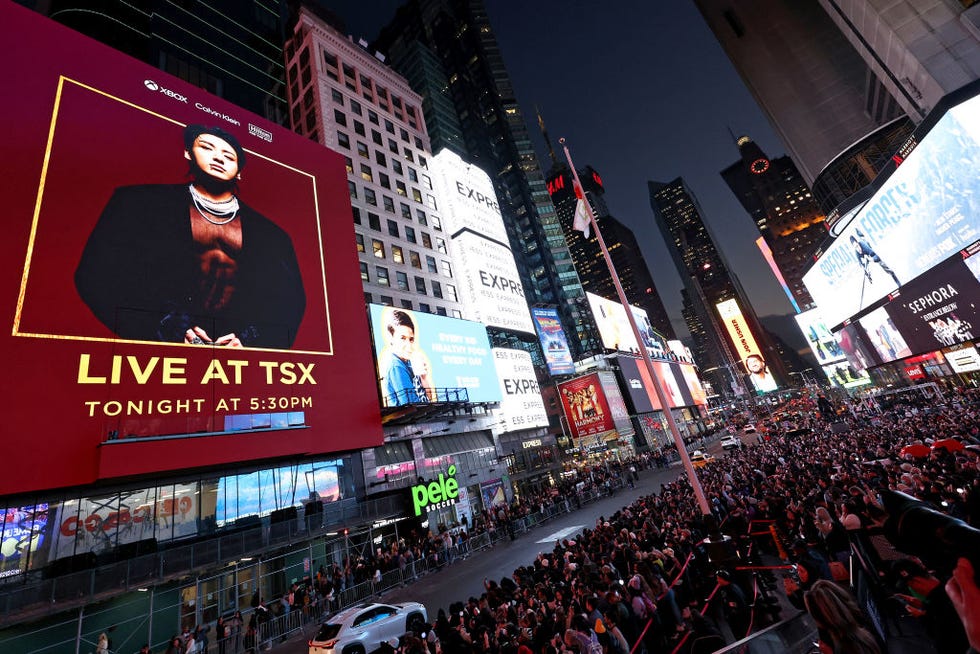 jung kook live at tsx in times square new york city