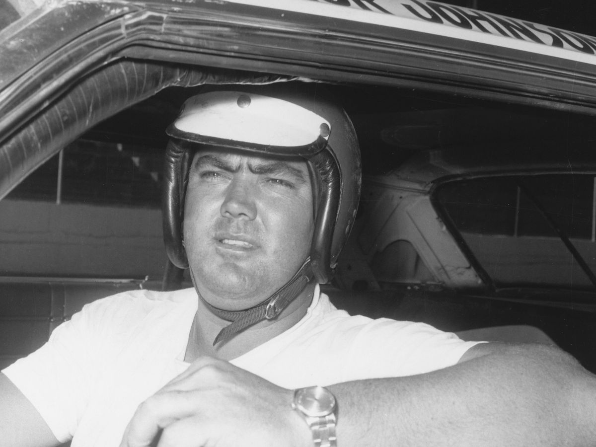 Tom Wolfe NASCAR Story - Junior Johnson Profile, 1965