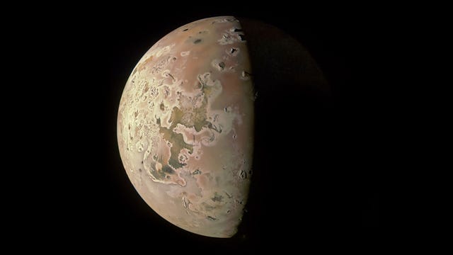 jupiters maan io vulkanisch verleden