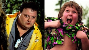 jurassic park los goonies