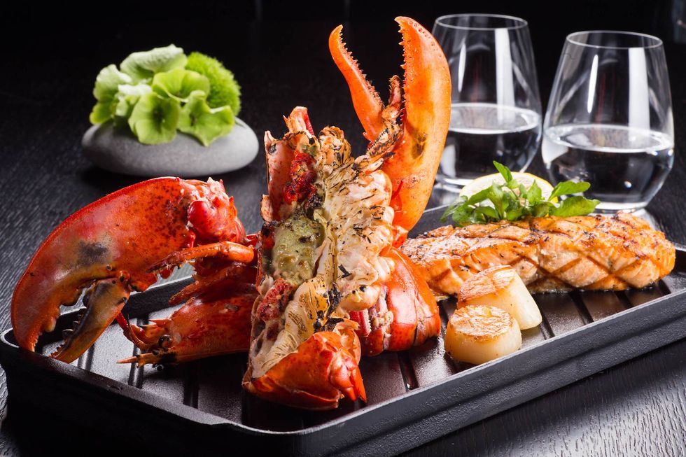 Dish, Food, Cuisine, Seafood, Ingredient, Lobster, Shrimp, Caridean shrimp, Decapoda, Crustacean, 
