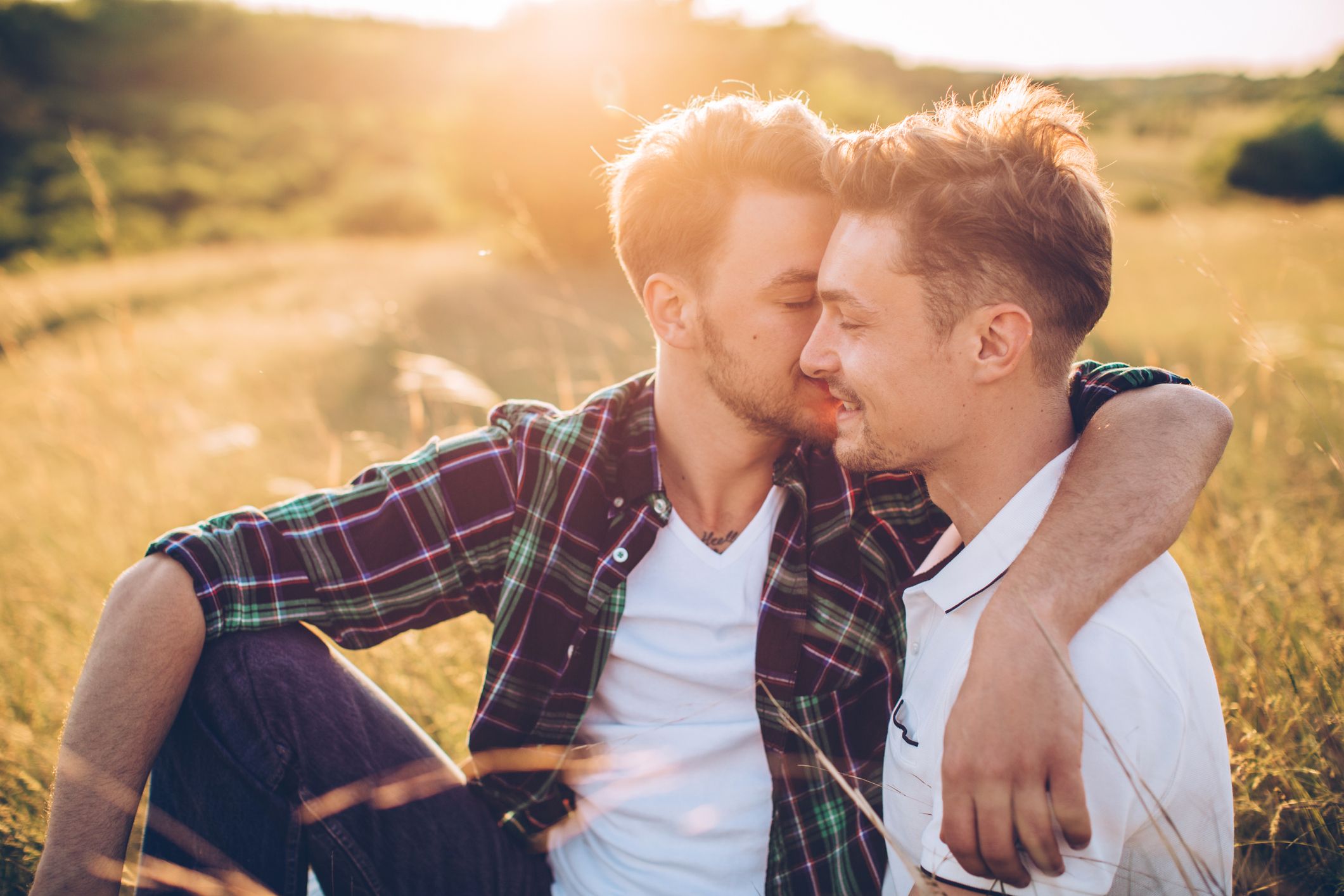 Bisexual Guys on the Differences Between Dating Men and Women photo