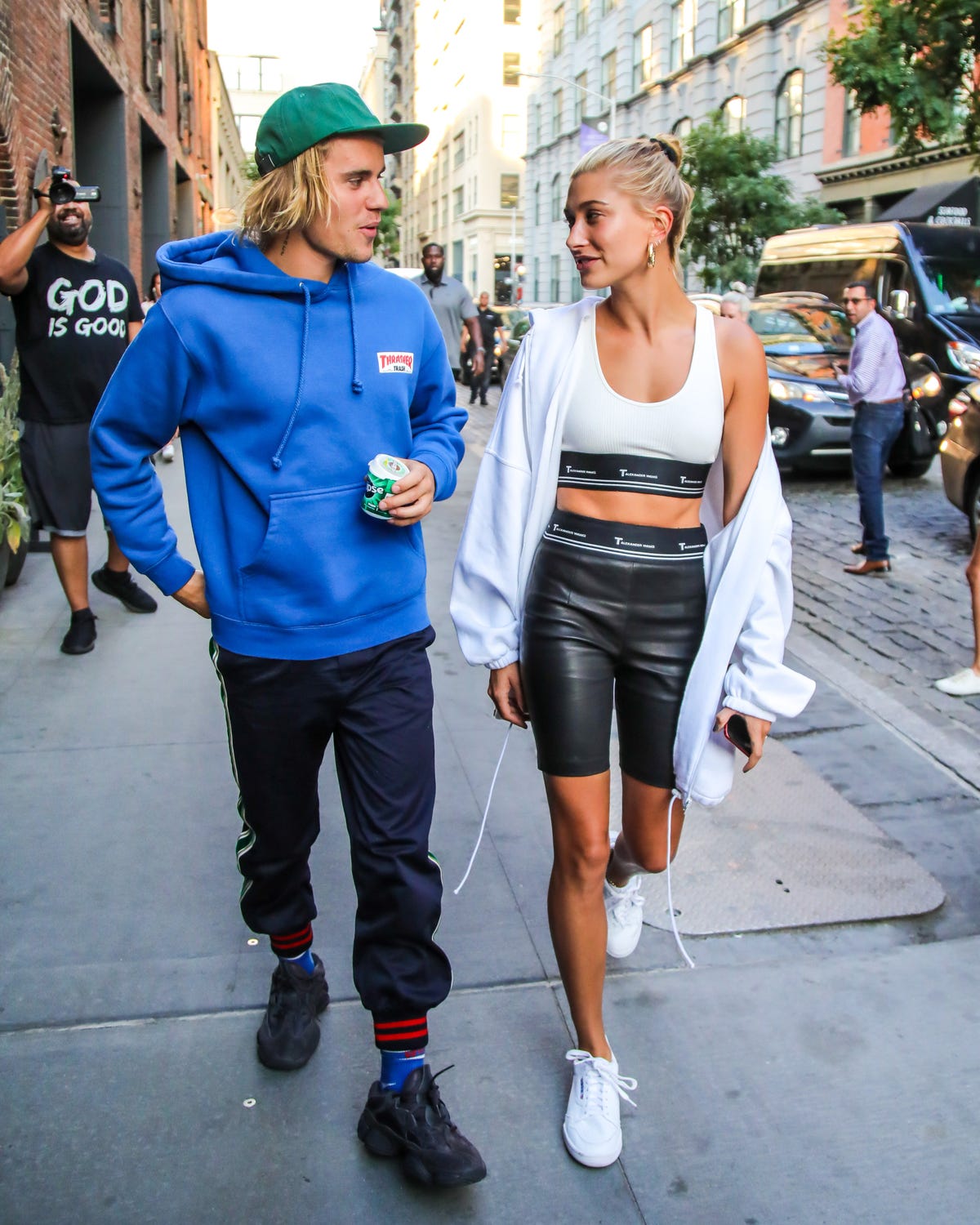 Justin Bieber and Hailey Baldwin wear matching his and hers jerseys to  catch a hockey game in Canada