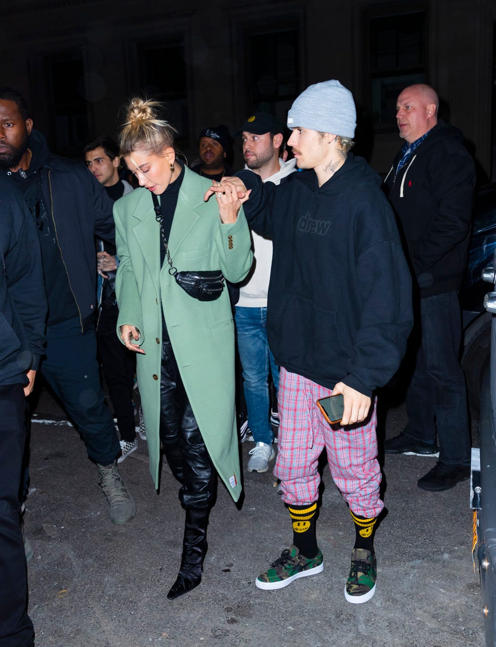 Hailey and Justin Bieber vs matching outfits