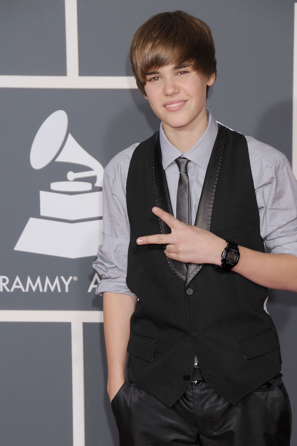 52nd annual grammy awards   arrivals