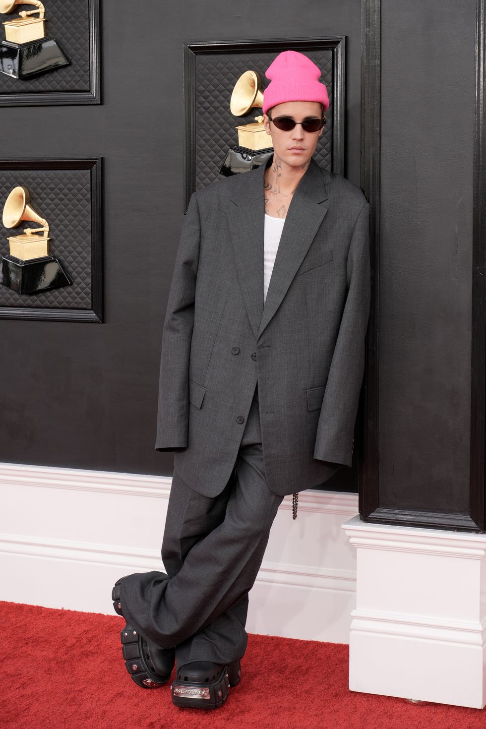 Justin Bieber Oversized Suit Grammys Look Twitter Reactions