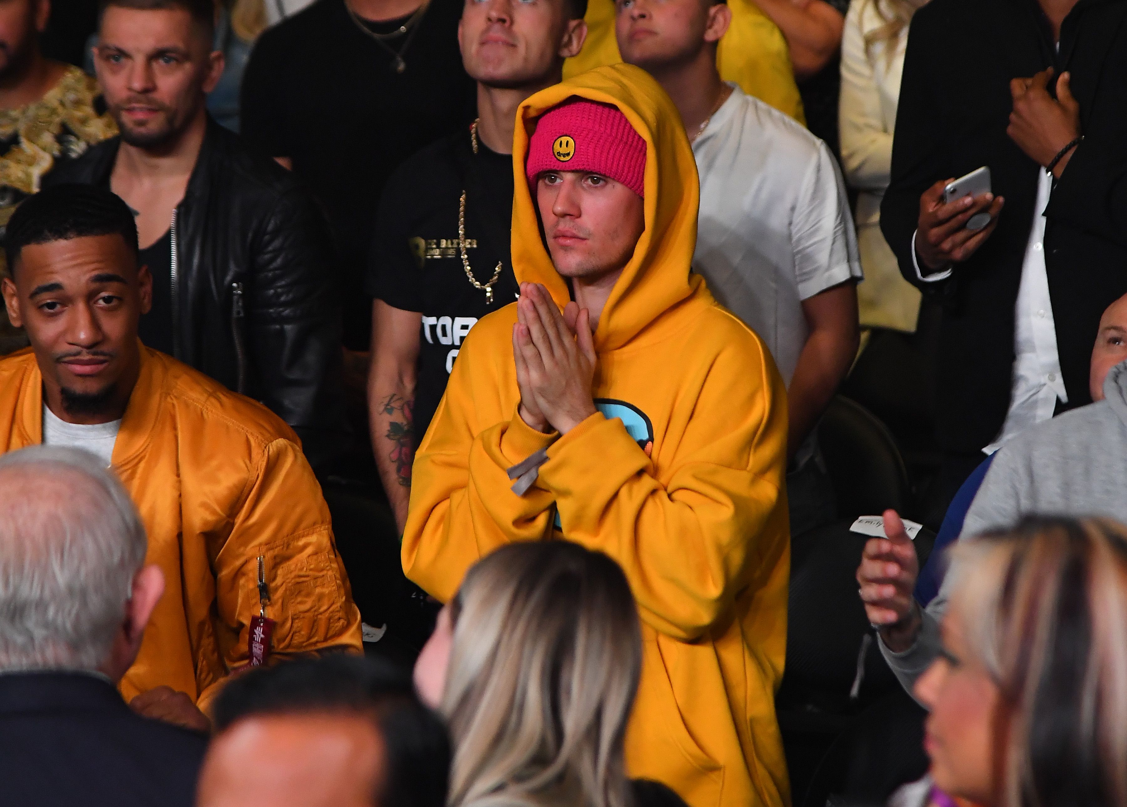 Justin Bieber Cheers On Logan Paul at Pro Boxing Match: Photo 4385600, Hailey Baldwin, Hailey Bieber, Justin Bieber Photos