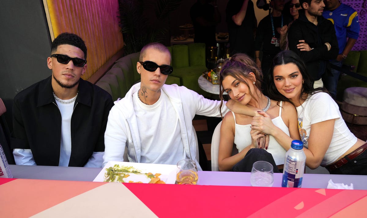 Justin, Hailey Bieber, Kendall Jenner and Devin Booker Have Super