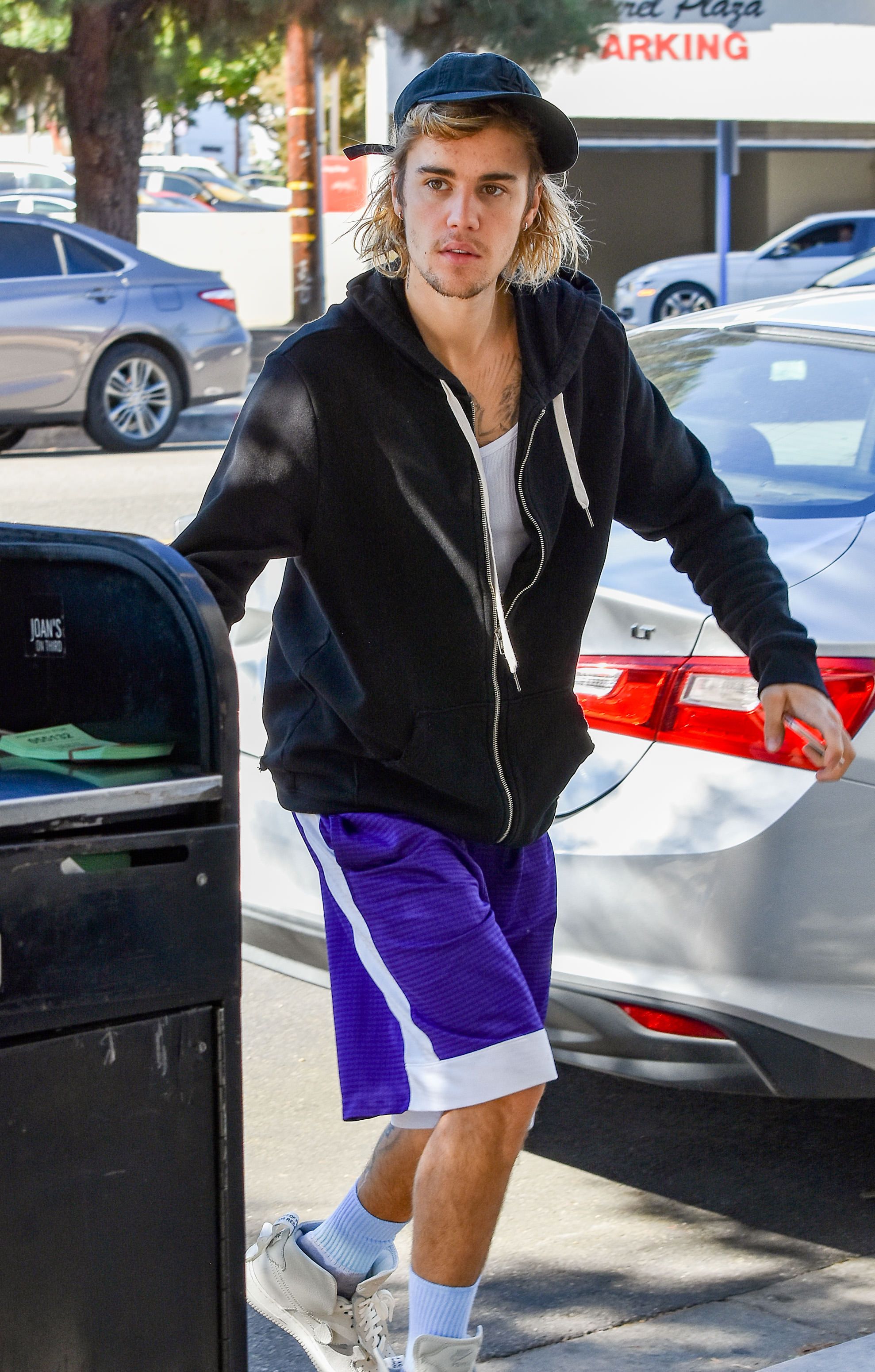 justin bieber is seen on october 16 2018 in los angeles news photo 1052301996