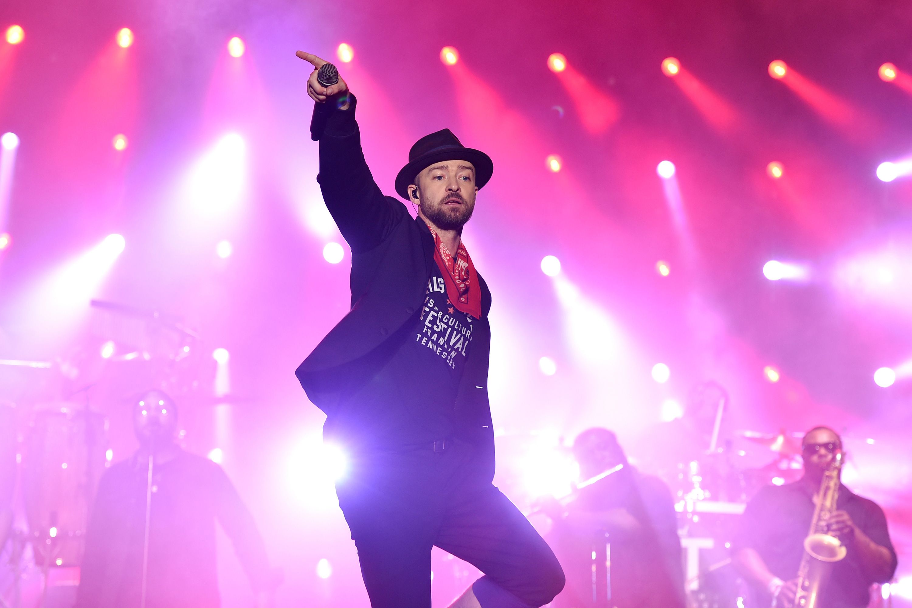 Stella McCartney Made Justin Timberlake's Super Bowl Suit