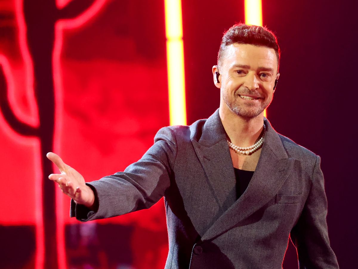 justin-timberlake-performs-