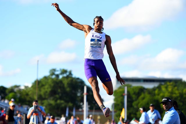 juvaughn harrison compite en campeonatos universitarios de estados unidos al aire libre
