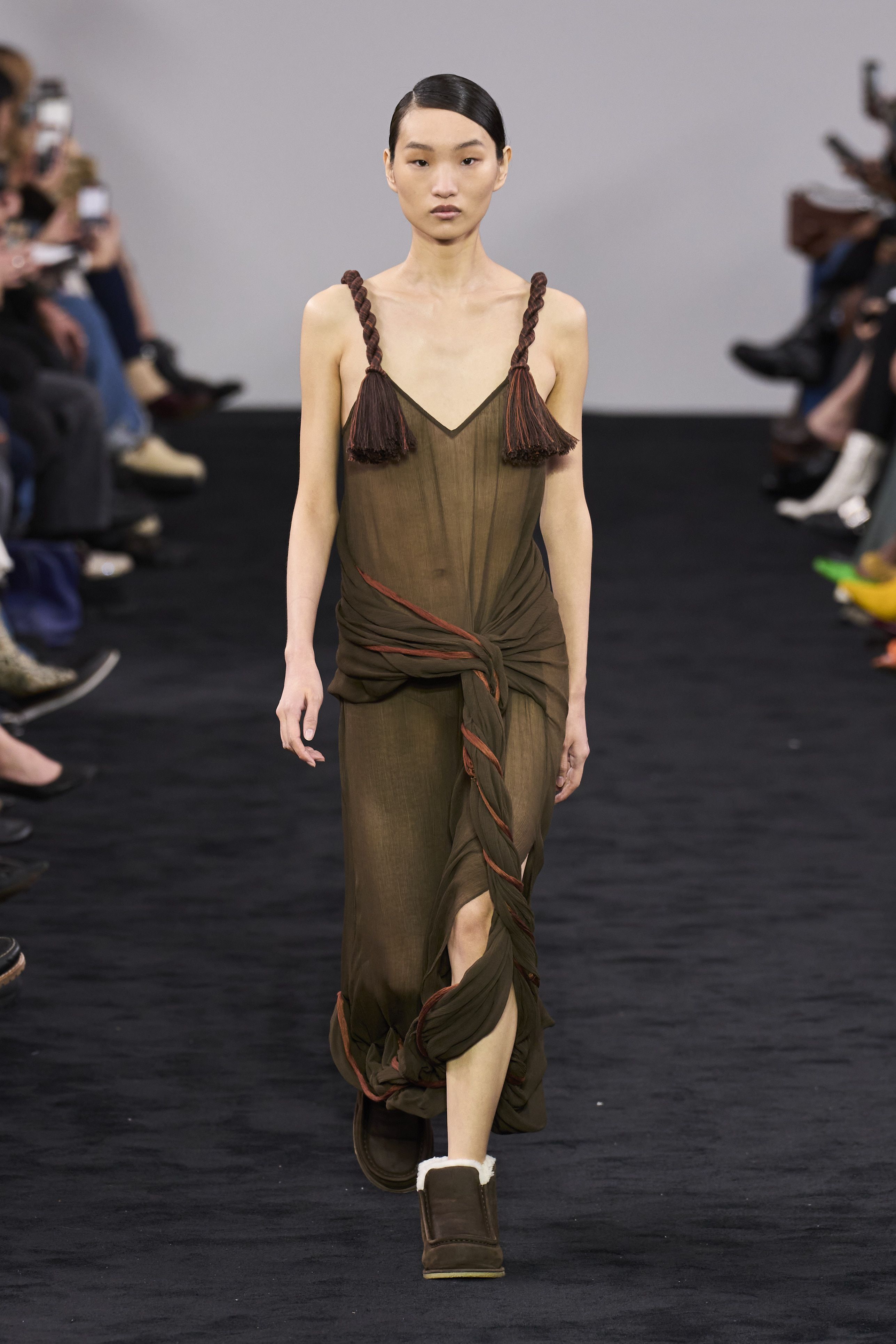 JW アンダーソン（JW ANDERSON）2024-25秋冬コレクション