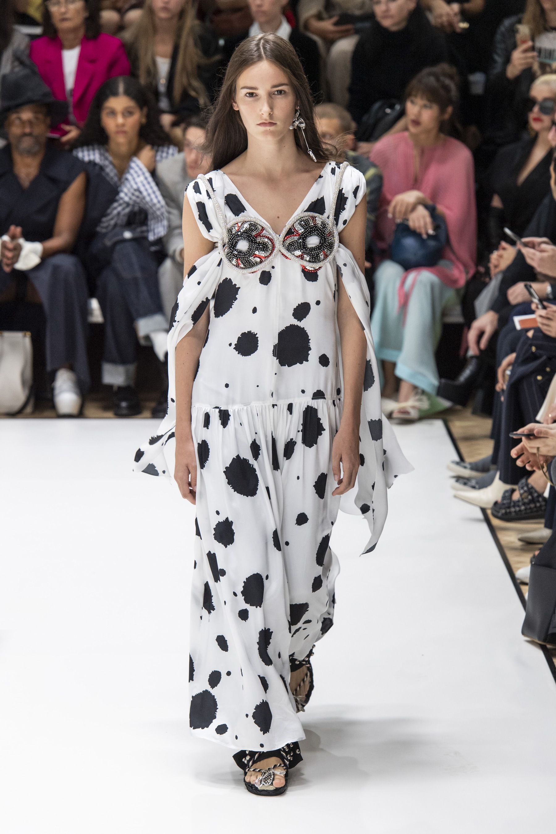 JW ANDERSON」(ジェイ ダブリュー アンダーソン)|2020春夏 JW ANDERSON」(ジェイ ダブリュー アンダーソン)|2020春夏