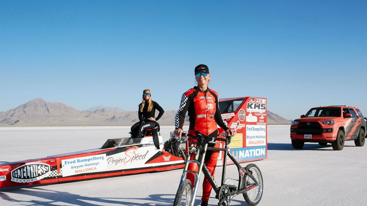 preview for Denise Mueller-Korenek Land Speed Bicycle Record Run