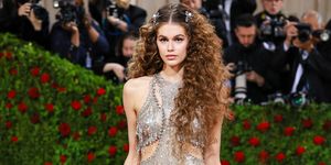 kaia gerber attends the 2022 met gala celebrating in america an anthology of fashion at the metropolitan museum of art on may 02, 2022 in new york city
