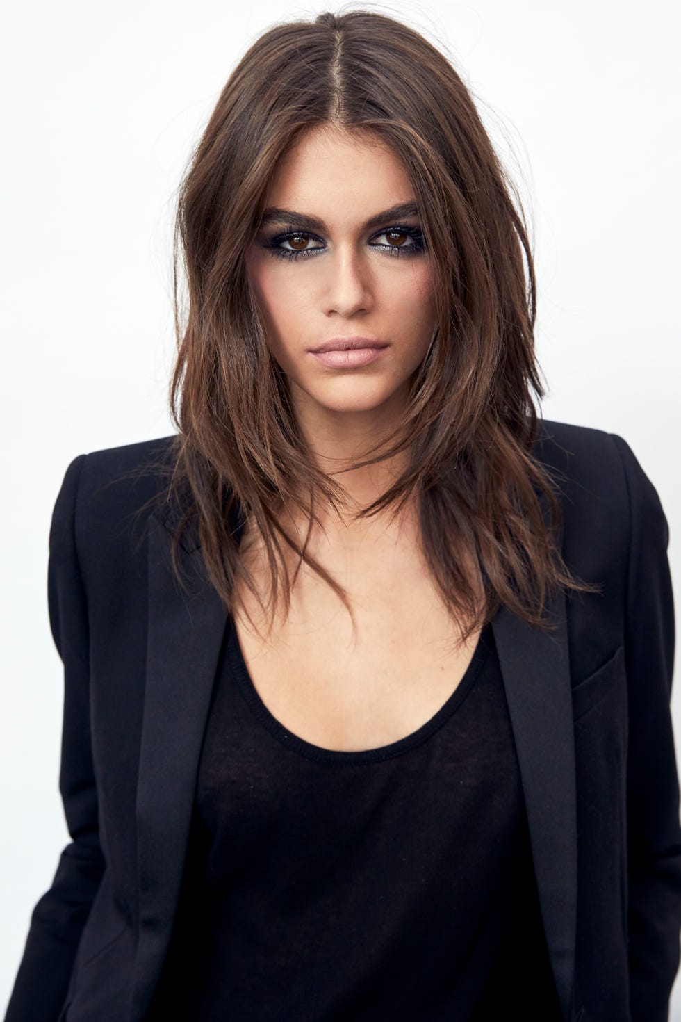 Kaia Gerber, hija Cindy Crawford, YSL Beauté