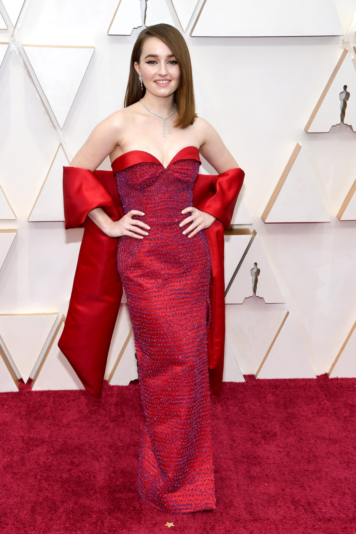 Kaitlyn Dever In Louis Vuitton - 2020 Oscars