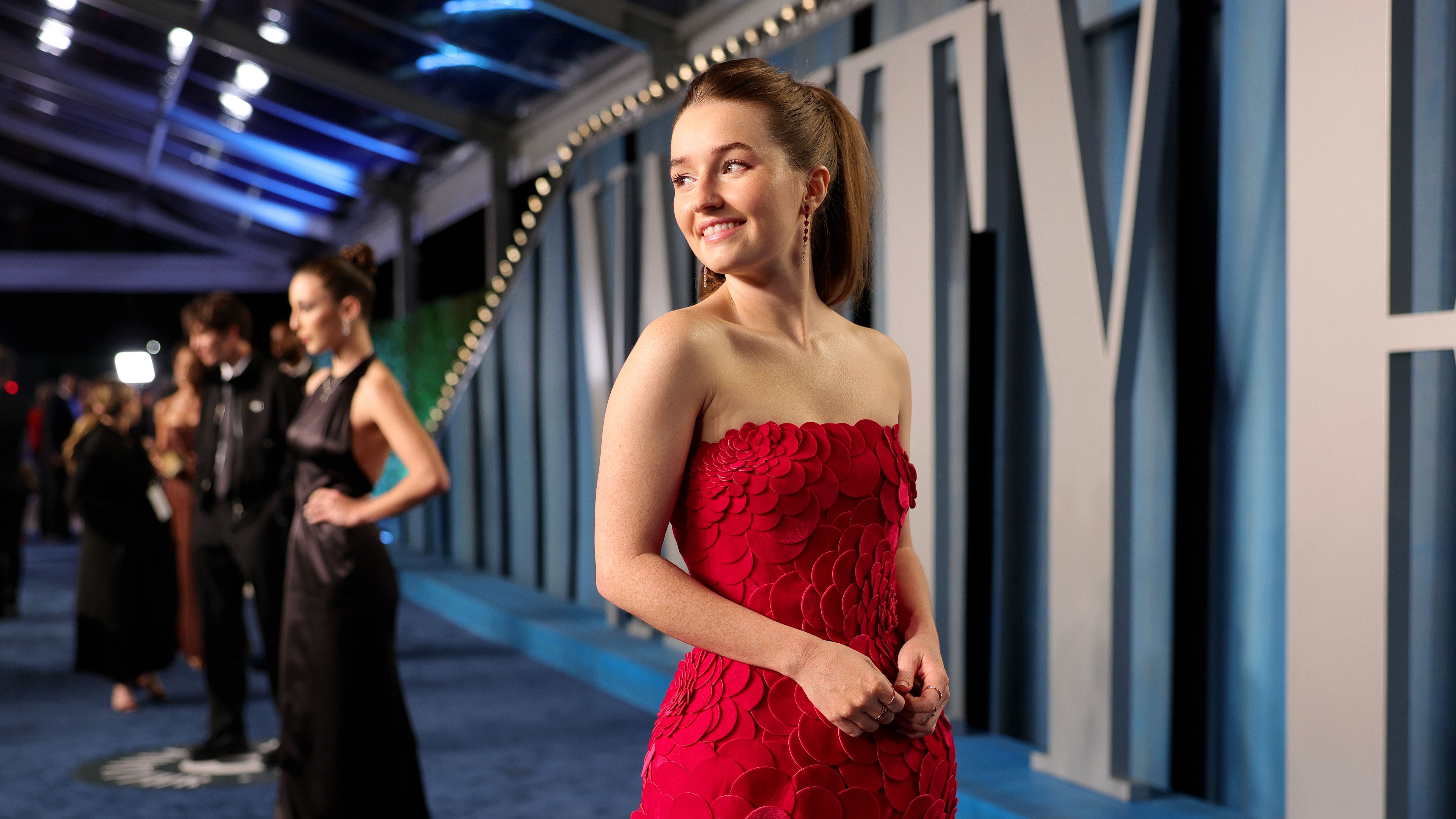 Kaitlyn Dever Wore Cheap Aldo Heels on the Oscars Red Carpet