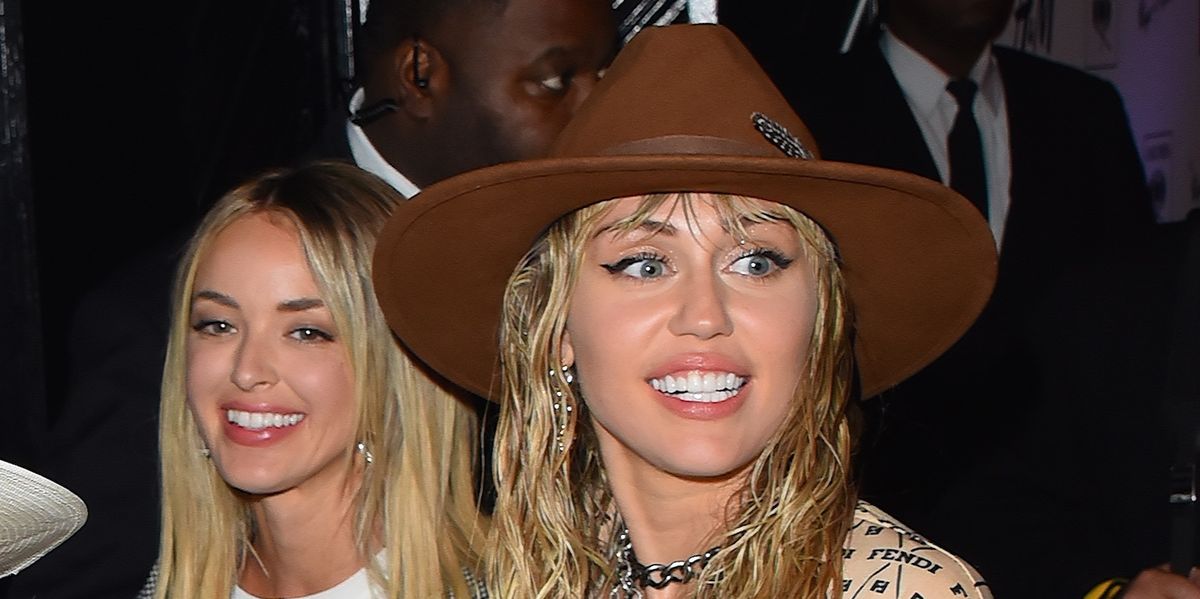 Whoa, Miley Cyrus and Kaitlynn Carter Are Living Together Now!!!