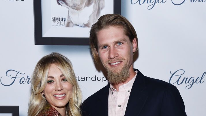 preview for What Kaley Cuoco and Karl Cook's Body Language Says About Their Relationship