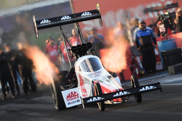 NHRA Arizona Friday Qualifying: Doug Kalitta Strong Out West