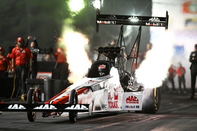 NHRA New England Friday Qualifying: Doug Kalitta Sets the Pace in Top Fuel