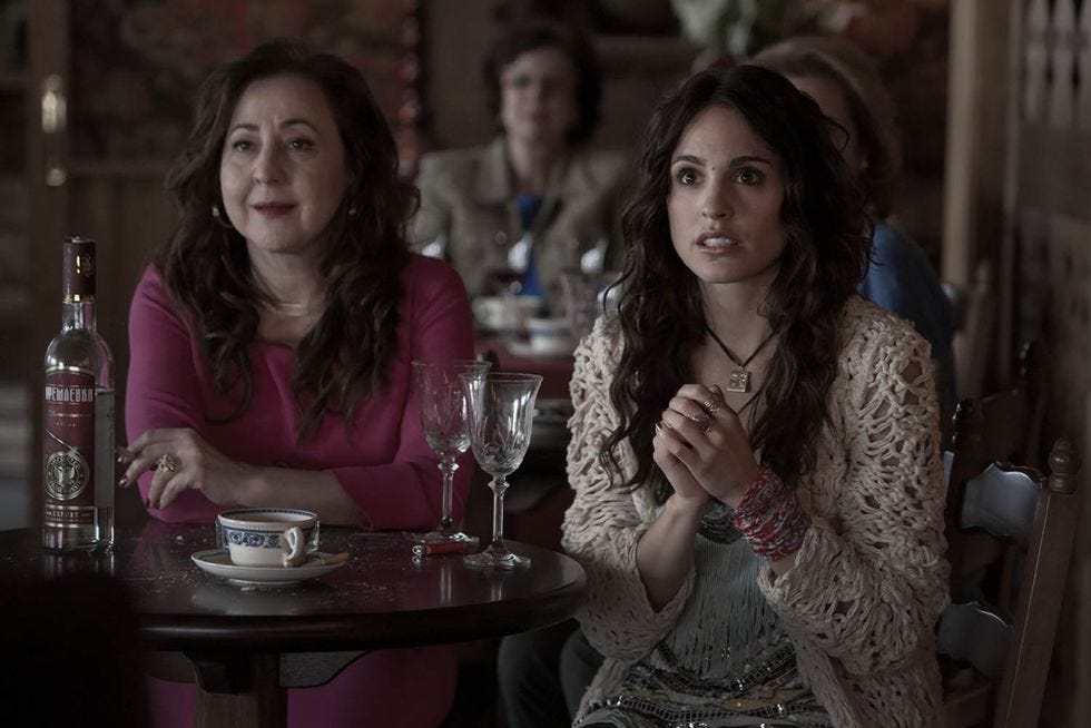 'kamikaze 2014', con carmen machi y verónica echegui