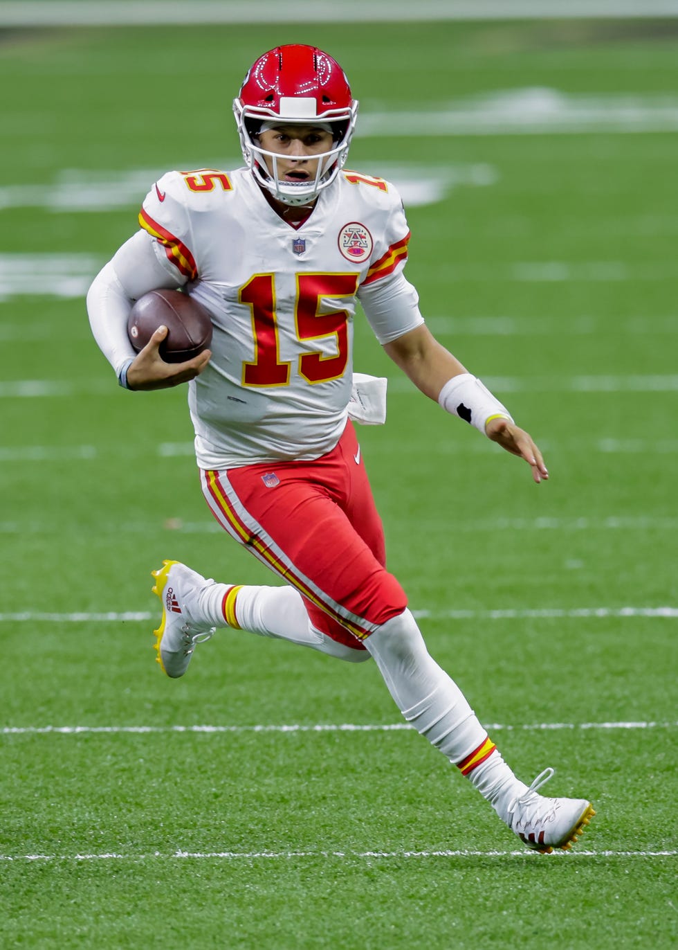 Best Kansas City Chiefs player to wear every jersey number