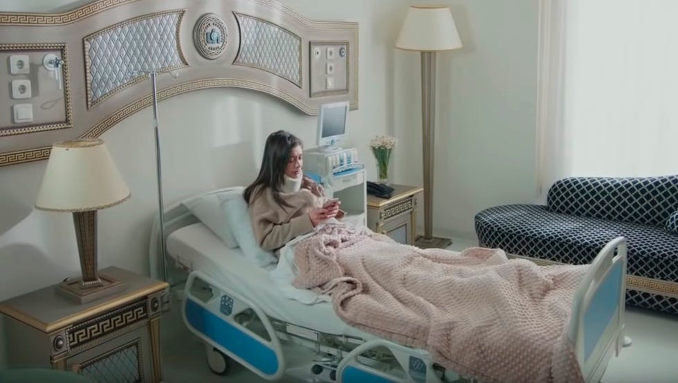 Room, Hospital, Product, Hospital bed, Medical equipment, Furniture, Bed, Infant bed, Bedroom, Bed sheet, 