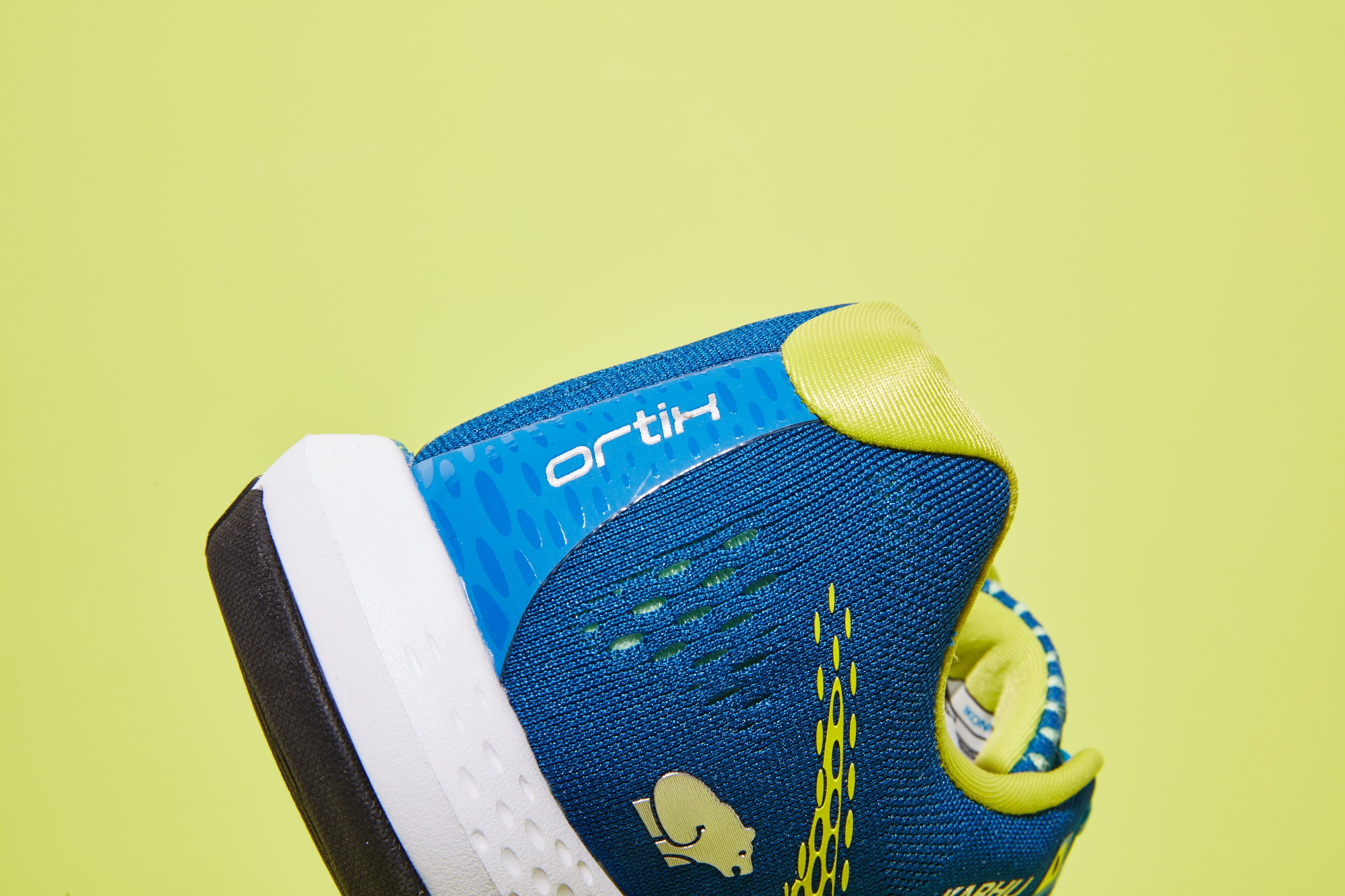 Karhu Ikoni