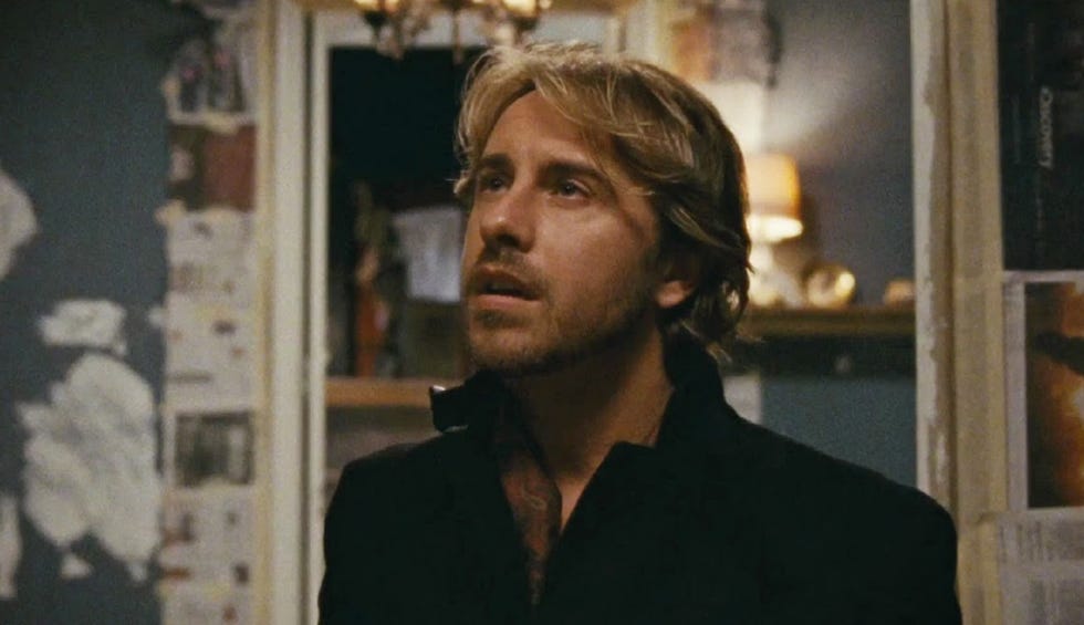 karla sofia gascon como peter pintado en los nobles