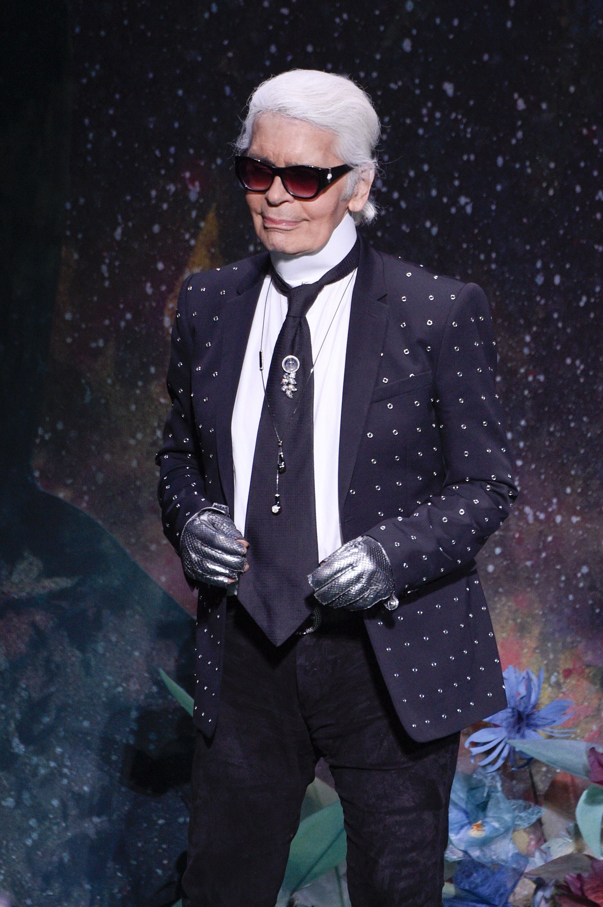 KARLLAGERFELD カールラガーフェルト ブーツ ブラック-