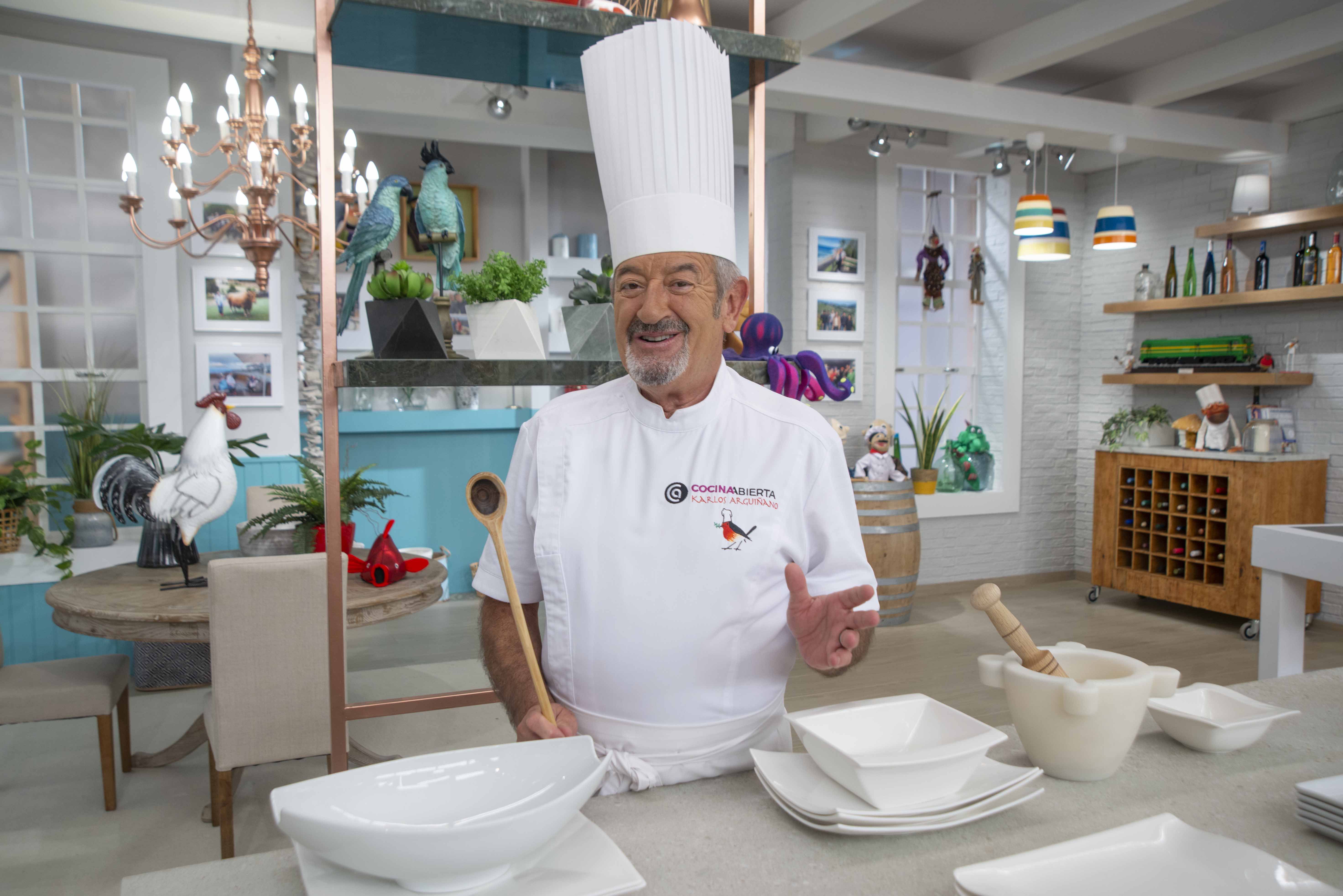 Karlos Arguiñano revela qué hace con la comida que cocina en el programa ' Cocina abierta' de Antena 3 - El Periódico Mediterráneo