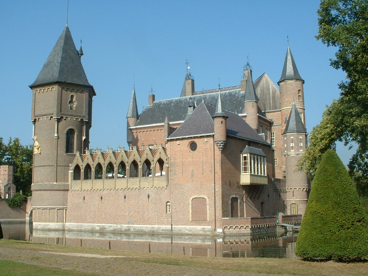 kasteel heeswijk in noord brabant